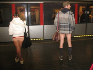 no pants subway ride milano