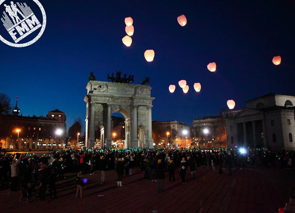 Merry Flashmas all’Arco della Pace di Milano